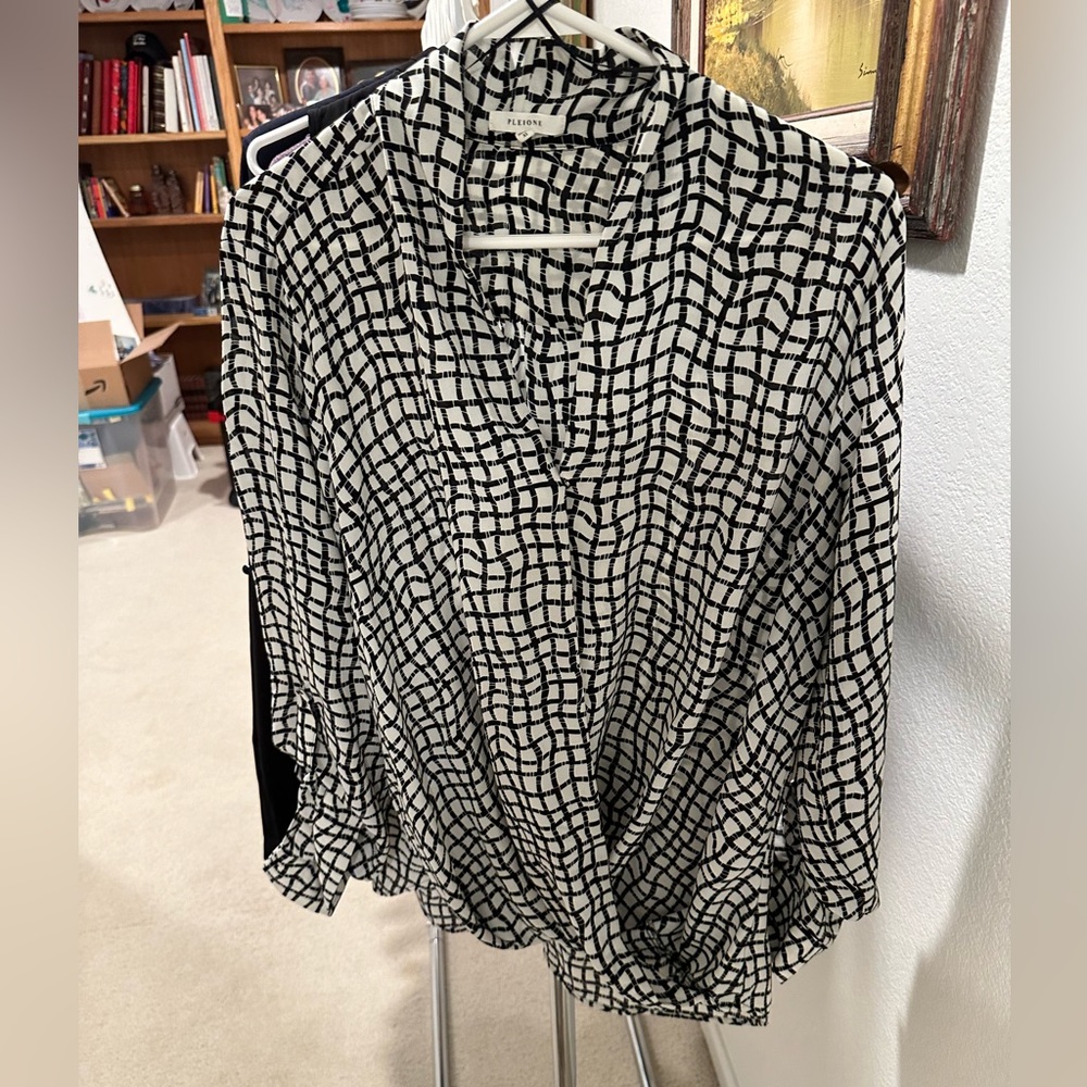 Pleione Blouse